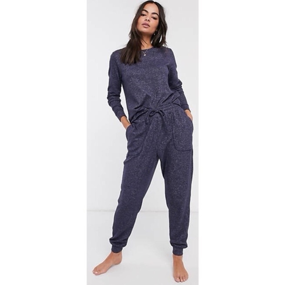 ASOS Matching Set (Loungewear)